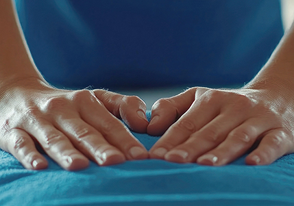 Masseur bei manueller Lymphdrainage